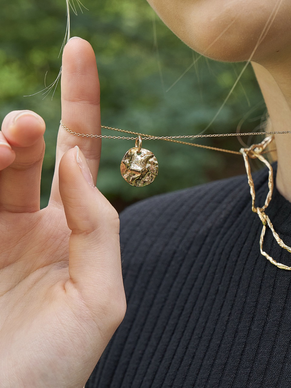 cotoit Flow Coin Pendant Necklace