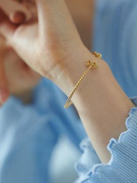 cotoit Knot Bangle