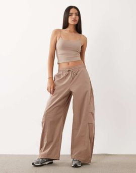 Cotton On Cotton On active woven balloon pants in latte-Brown