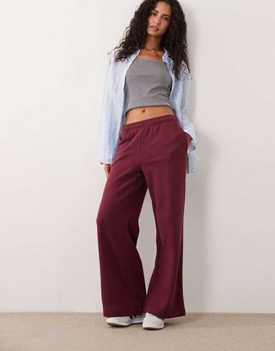 Cotton On Cotton On baggy sweatpants in sour cherry-Red