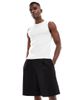 Cotton On Cotton On bermuda shorts in black - 2