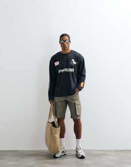 Cotton On Cotton On boxy fit long sleeve graphic t-shirt in washed black