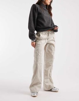 Cotton On Cotton On low rise cargo pants in taupe-Neutral