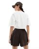 Cotton On Cotton On relaxed shorts in linen mix in brown - 4