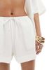 Cotton On Cotton On relaxed shorts in linen mix white - 2