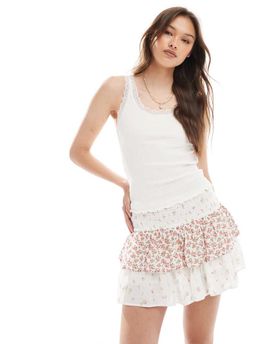 Cotton On Cotton On Ria rara skort in crimson floral-Multi