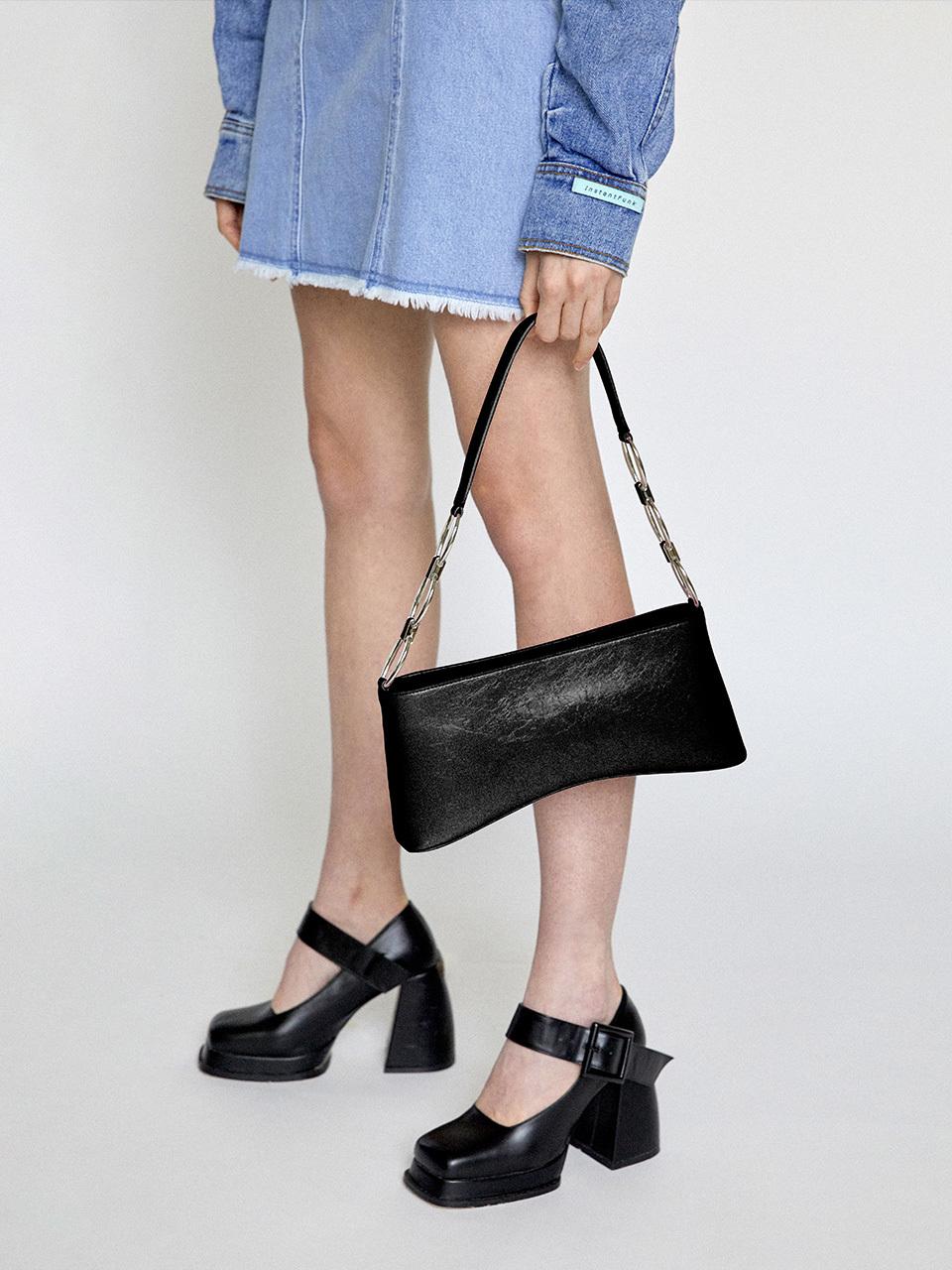 coupdebang Iota Bag Stella Black
