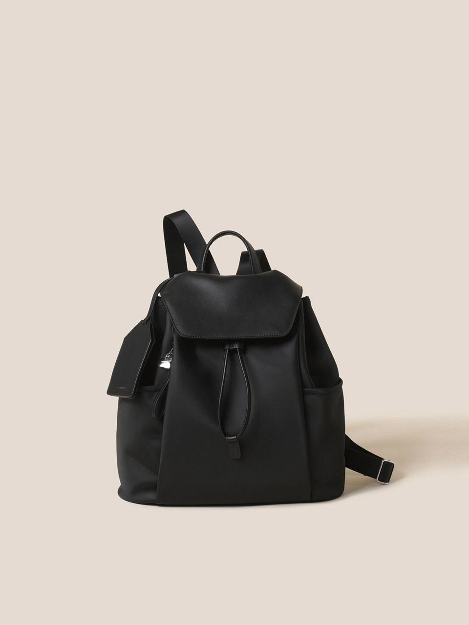 COURONNE Sleek Urban Contemporary Backpack (33_RCBBX25111BKX)