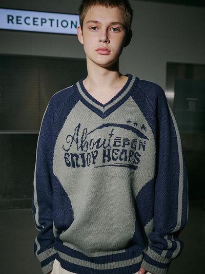 CPGN 'Enjoy' Contrast V-neck Knitwear [Navy]