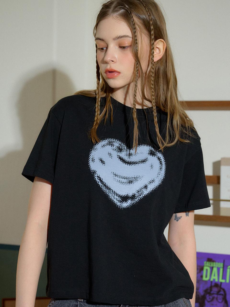 CPGN Love Heart Cropped T-Shirt _ Black