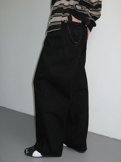 CRANK STUD WIDE JEANS_BLACK