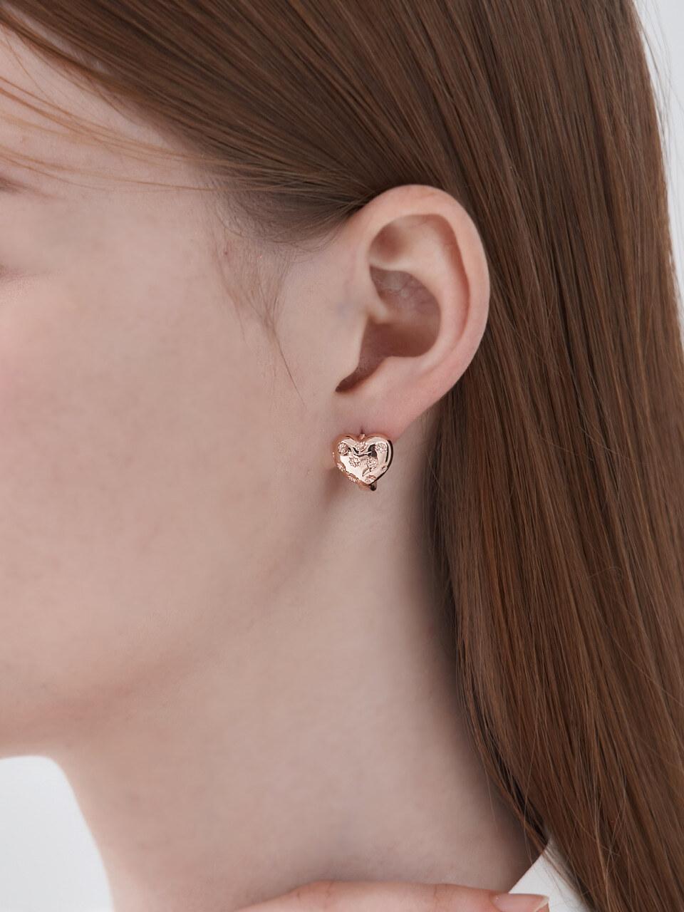 CRANNE 14K Ballroom Heart Piece Cubic One-Touch Earring