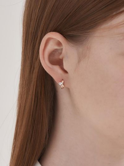 CRANNE 14K Simple One-Touch Cubic Earring C24EGP209