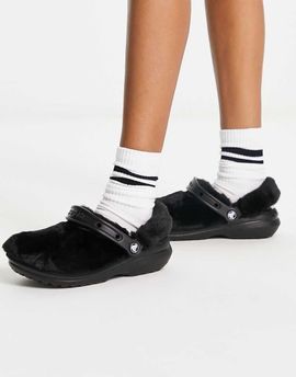 Crocs Crocs classic fur sure clogs in black