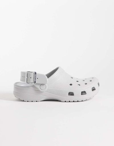 Crocs Crocs Classic metallic buckle clogs in atmosphere gray