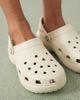 Crocs Crocs classic platform clogs in bone-White - 4