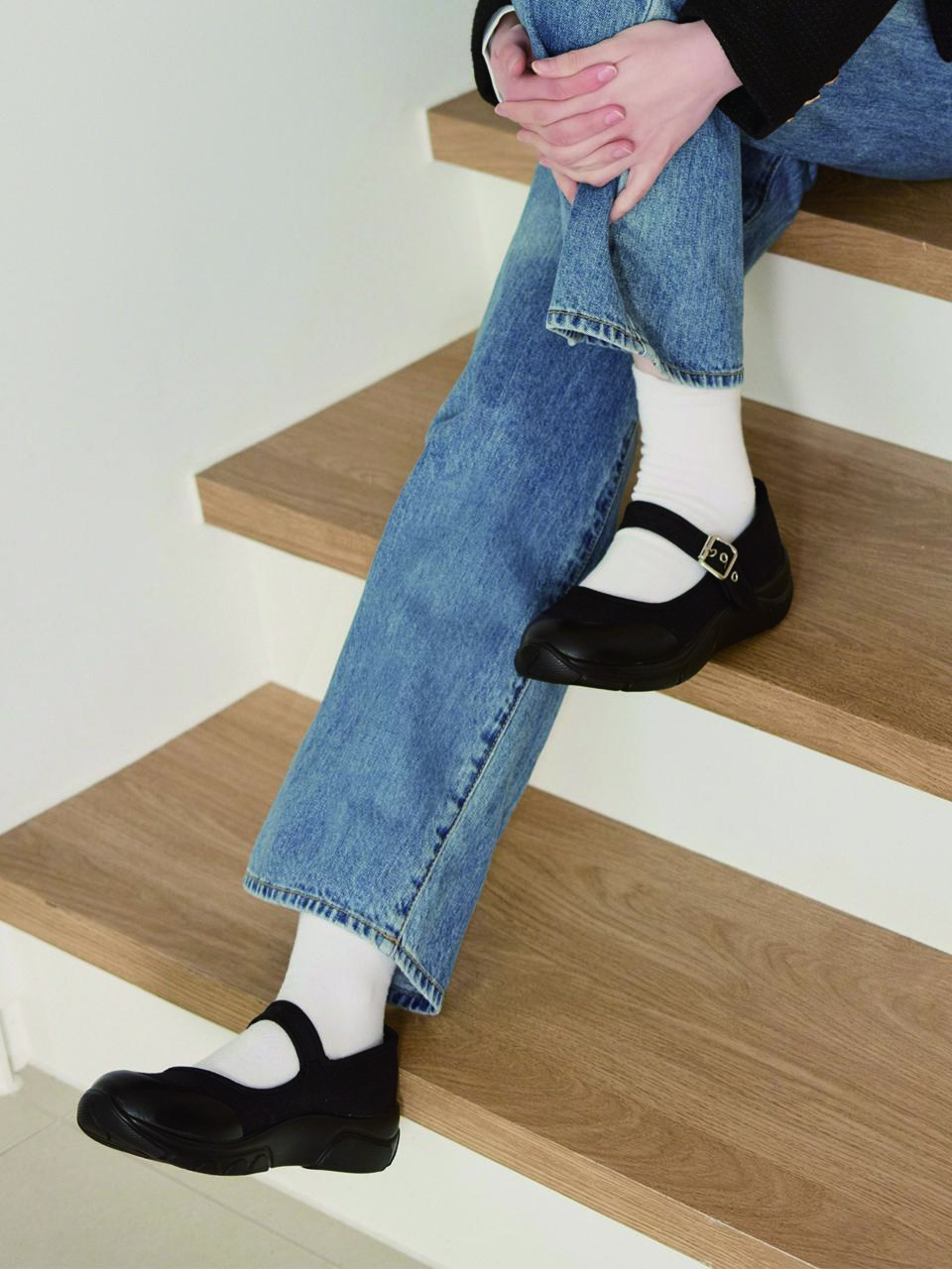 CUSTOMADE WOMAN Avery Sporty Mary Jane Sneakers_Black