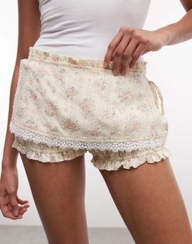 Daisy Street Daisy Street bloomer shorts with skirt overlay in yellow ditsy
