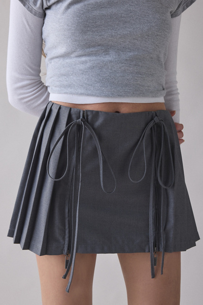 Daisy Street - Elodie Tie-Front Pleated Mini Skirt in Grey