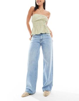 Daisy Street Daisy Street low rise boyfriend jeans in light blue wash