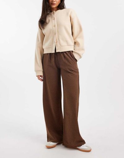 Daisy Street Daisy Street pull on drawstring pants in rust plaid-Brown