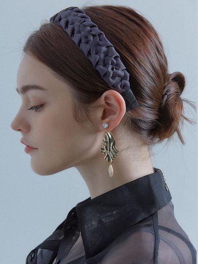 Dana Burton Off Twist Headband