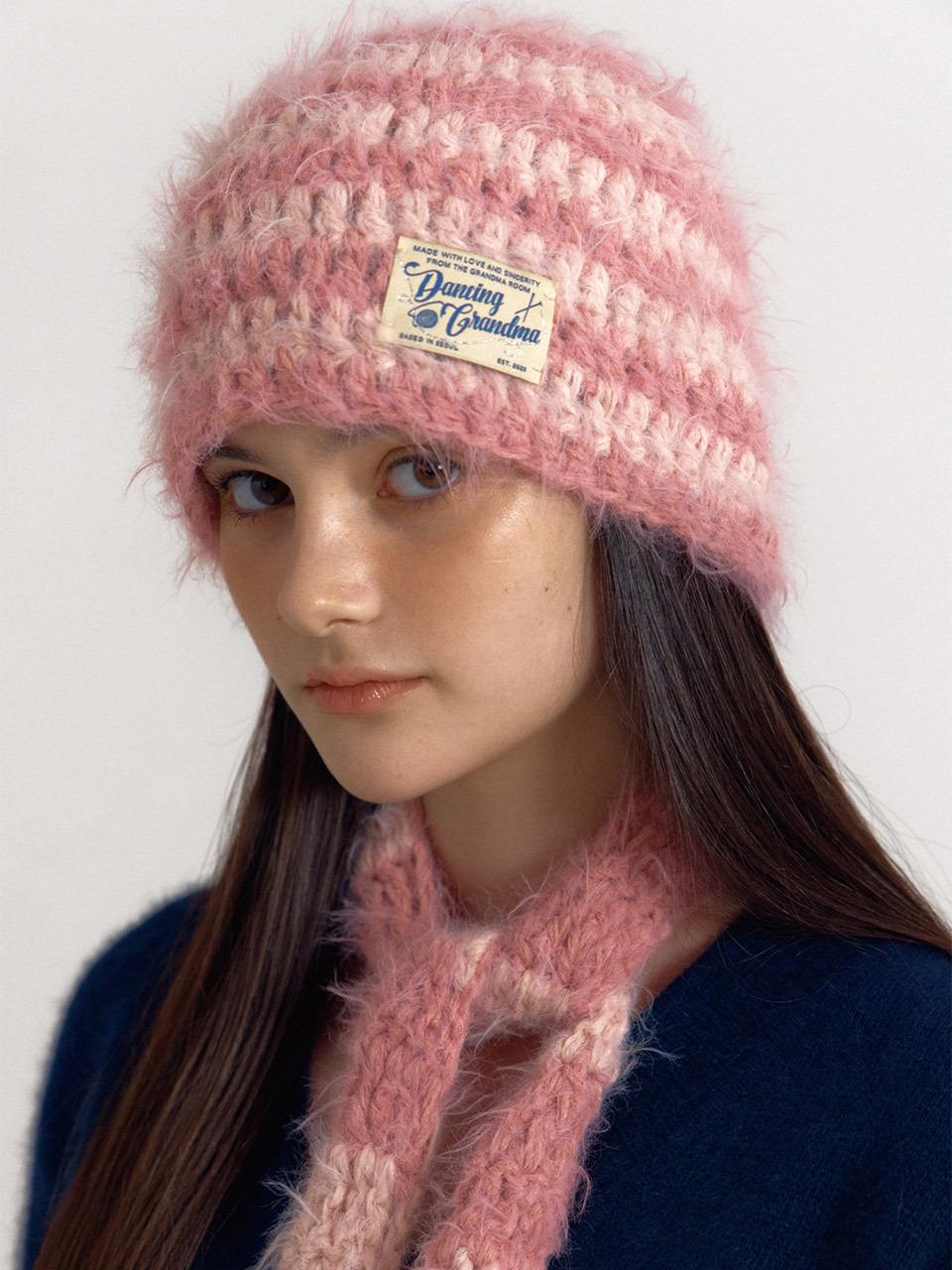 DANCING GRANDMA SOFT STRIPE BEANIE [BABY PINK]