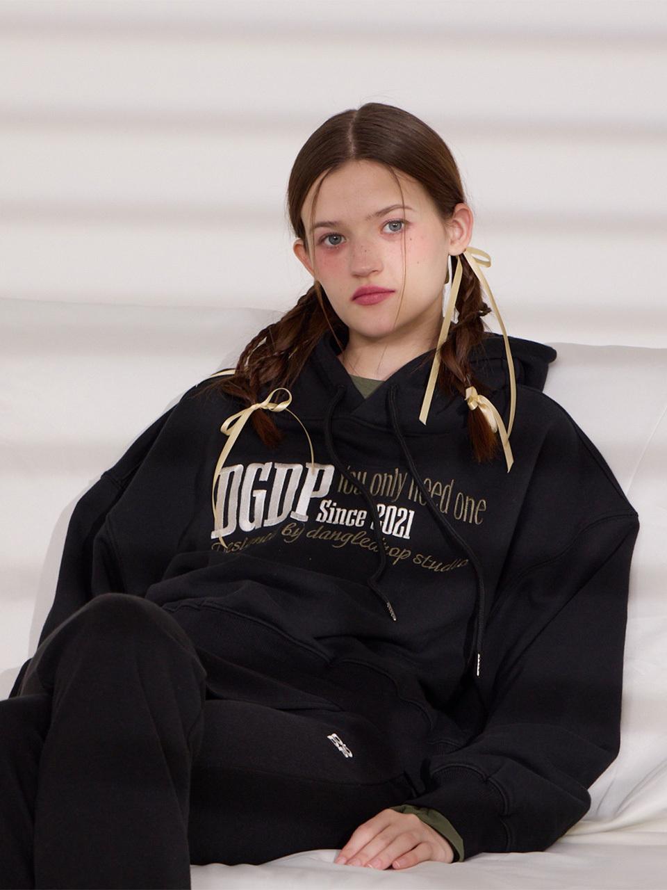 Dangledrop DGDP YOU NEED Embroidered Crop Hoodie
