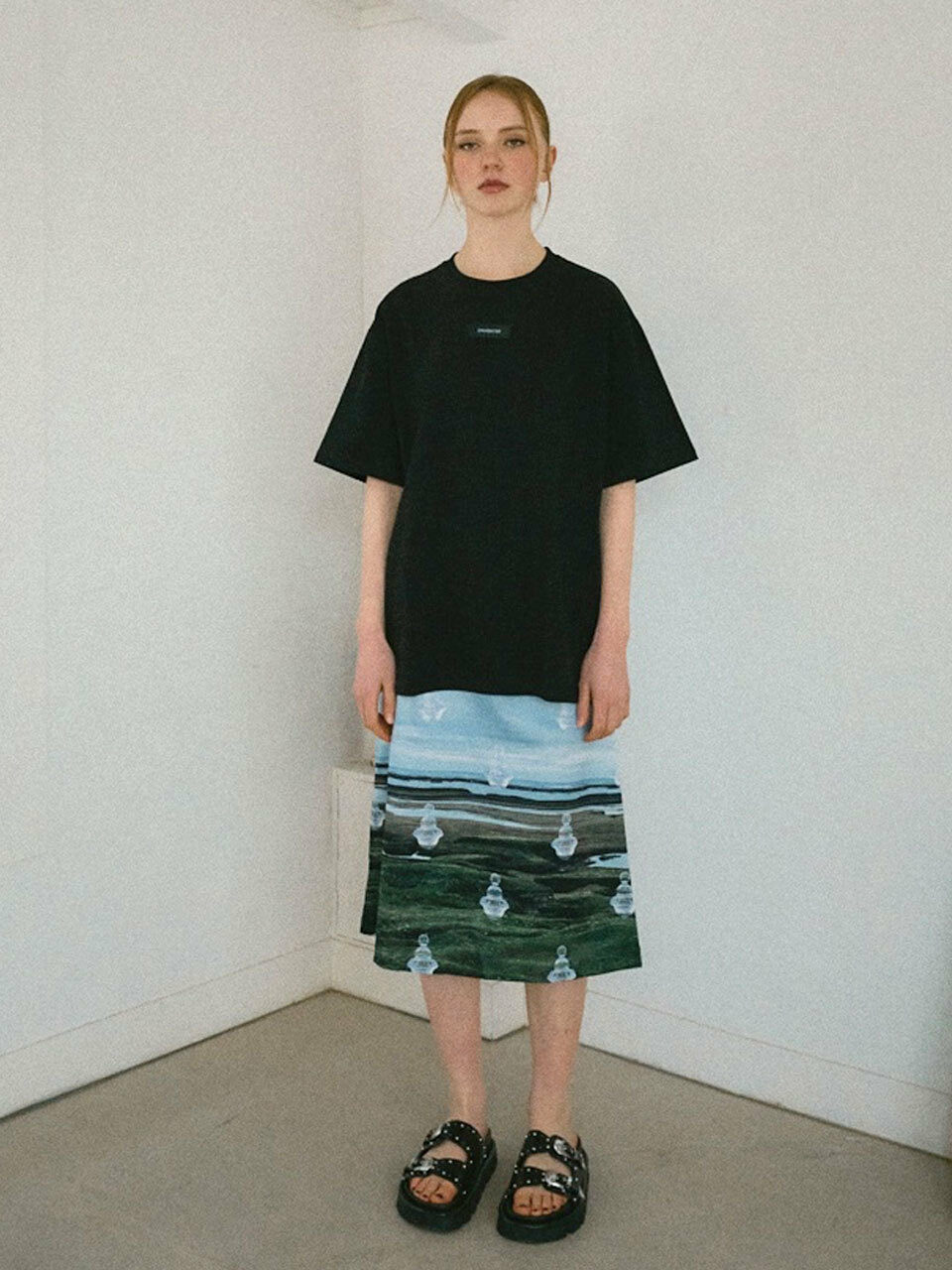 DAUGHTER Logo Oversized Cotton T-shirt_2 Colors