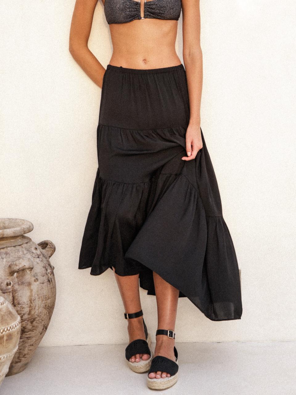 DAZE DAYZ Asymmetrical Tiered Silky Skirt