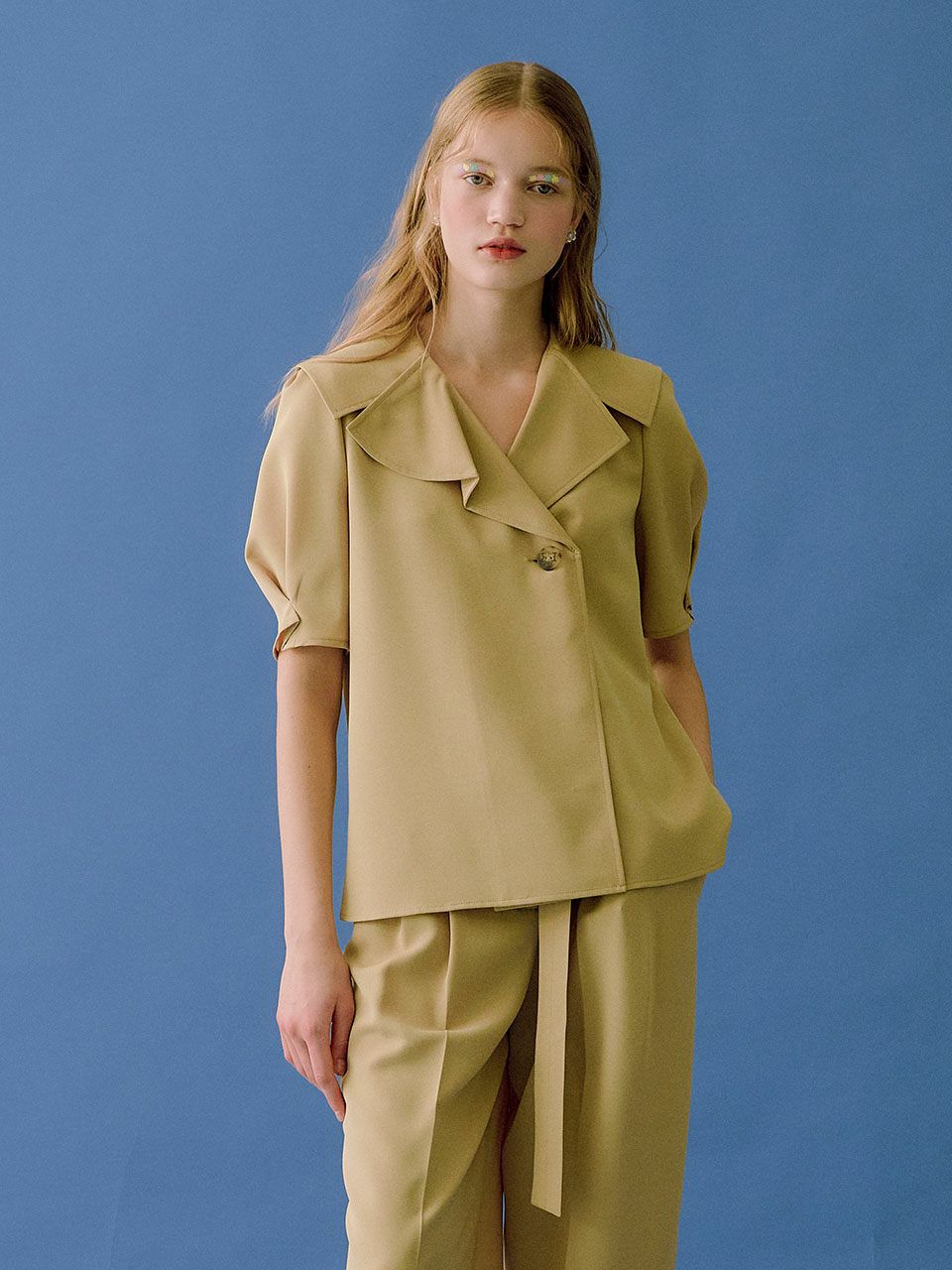 DearK Flare Sailor Collar Blouse