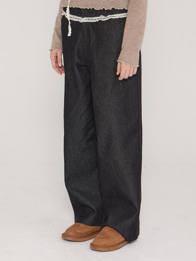 DEARSTALKER Lace Detailed Wide Low Rise Denim Pants [Black]
