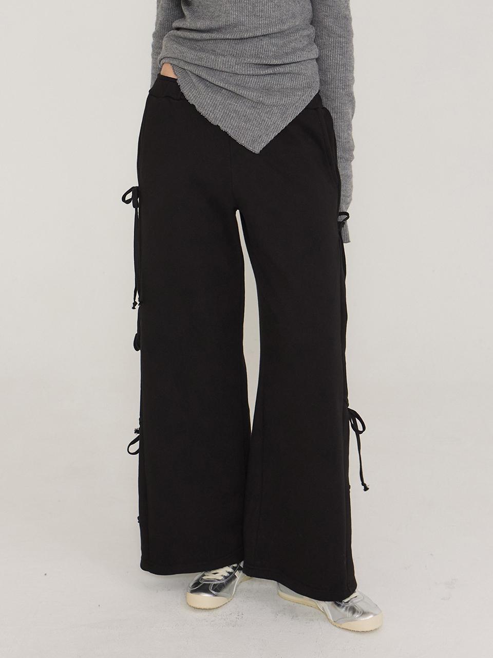 DEARSTALKER Side Tie Wide Leg Cotton Blend Sweatpants [Black]