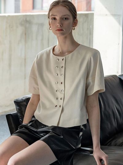 DEFEMME SNAPPED CROP HALF SLEEVE JACKET IV