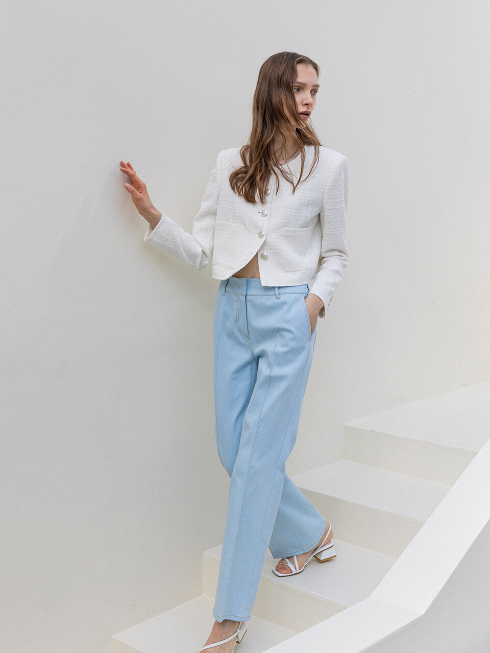 DEFEMME Tweed Pearl Crop Jacket_ White