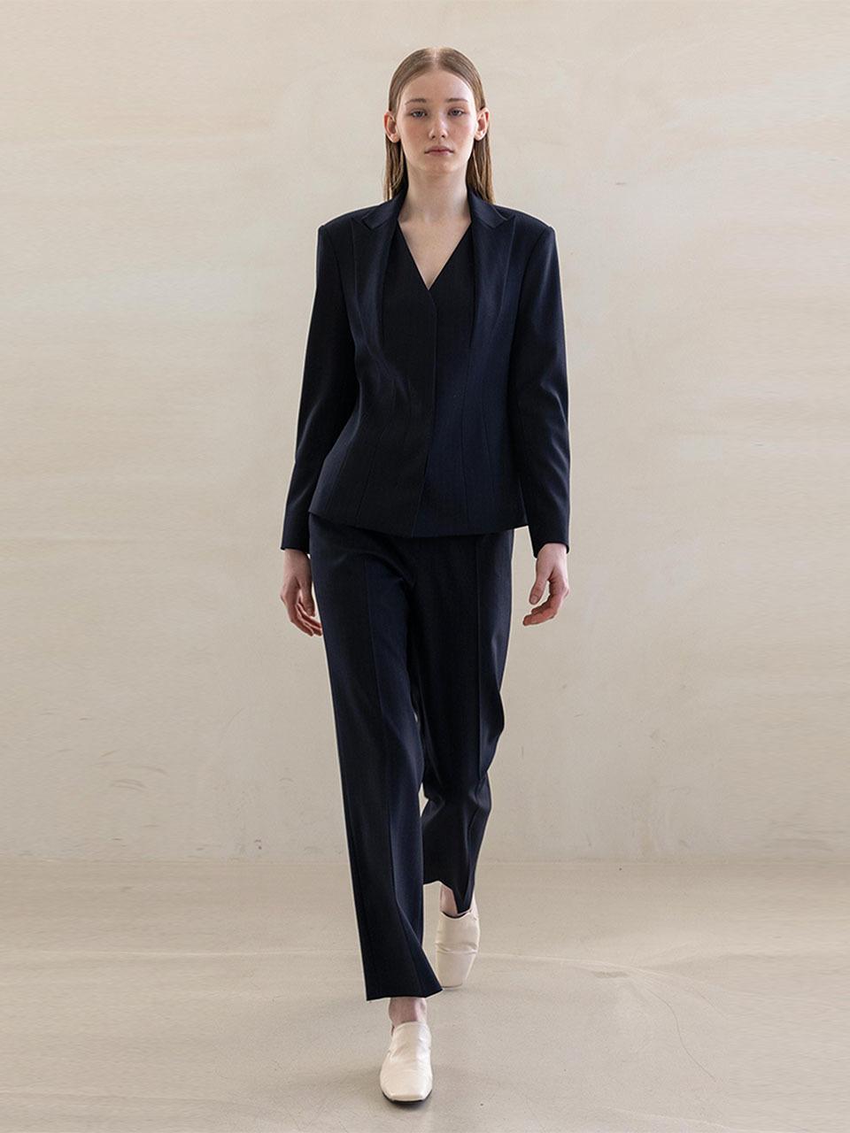 DEFEMME TWO LAYERD TAILRORED SUIT NAVY