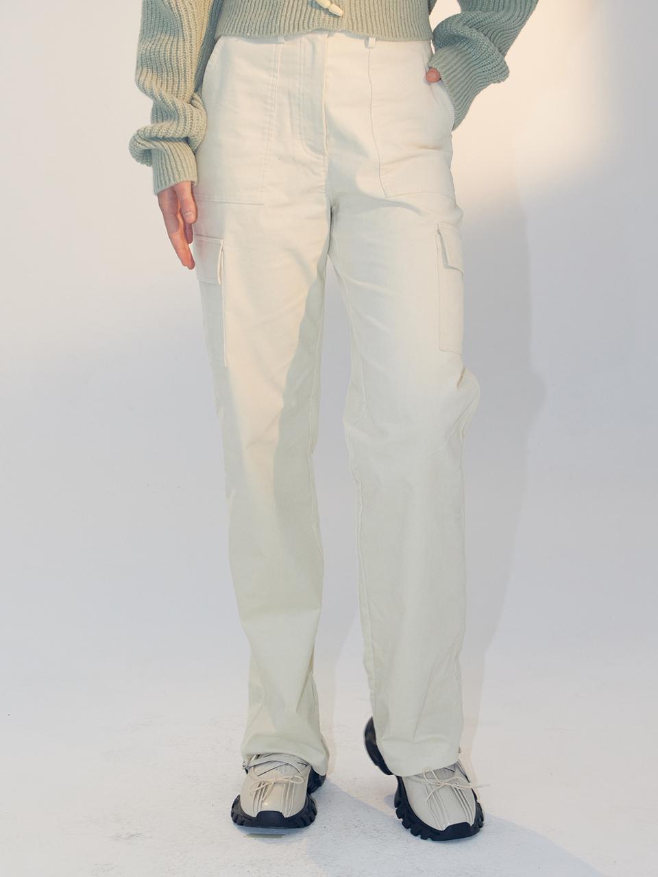 DELICCENT Corduroy Cargo Pants [IVORY]