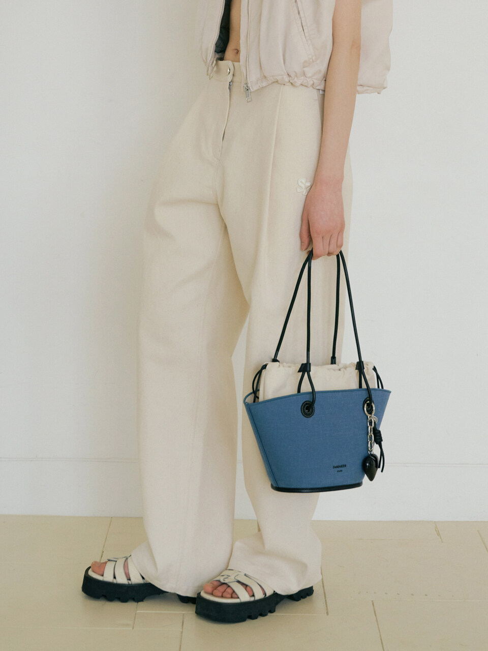 DeMAKER Leto Bag-solid_3 Colors