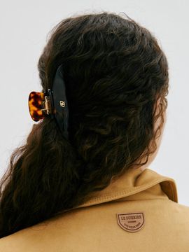 DEPOUND Cellulose Medium Curved Hair Claw [Brown]