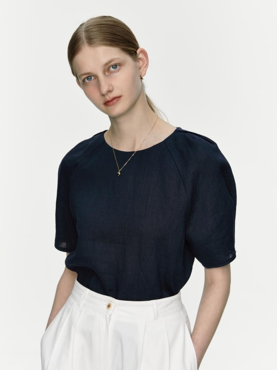 DEPOUND Half-Sleeve Linen Blouse_Navy