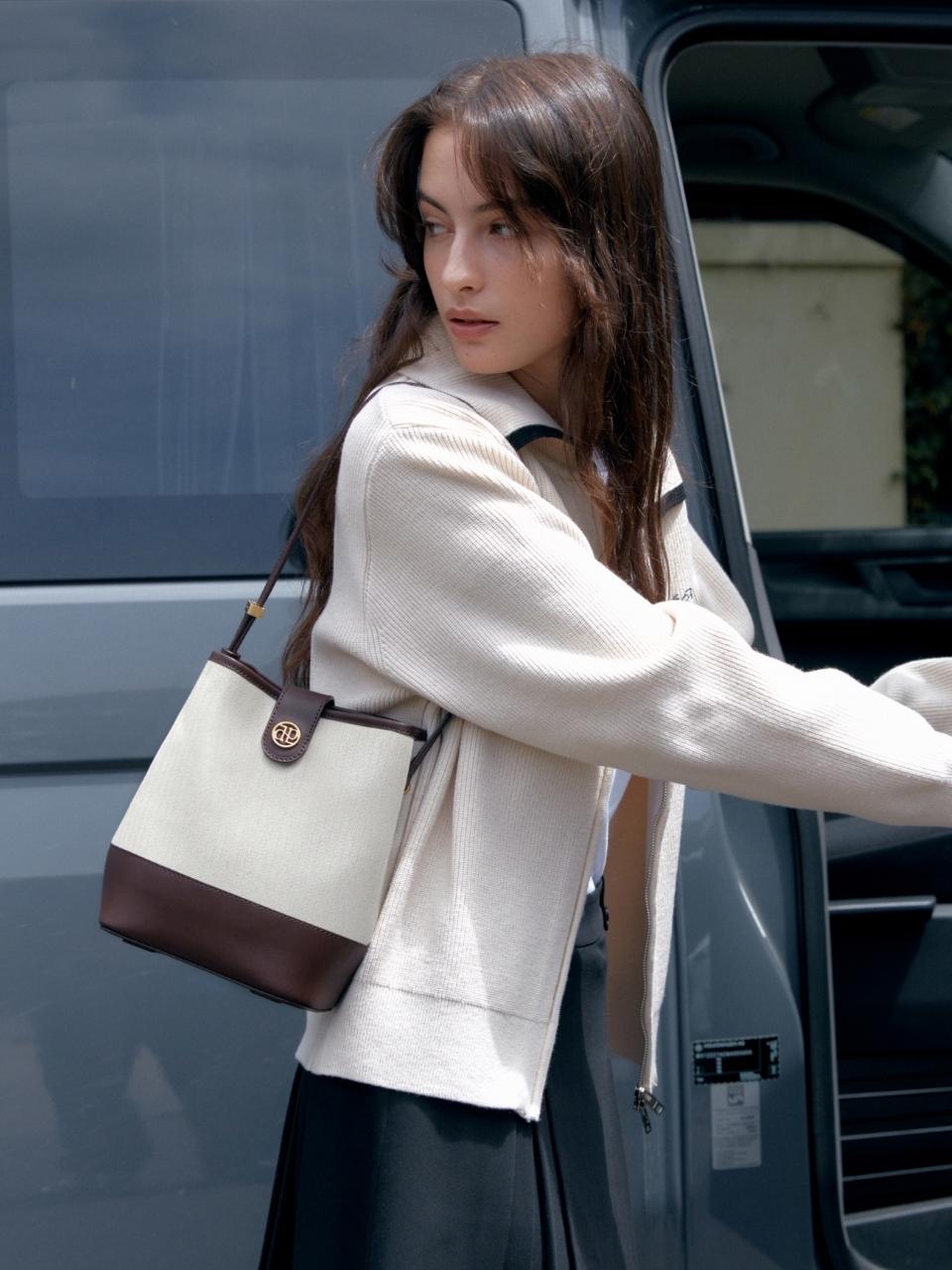 DEPOUND Town Bag (Bucket Shoulder) Bag_Brown