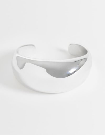 DesignB London DesignB London dome cuff bracelet in silver tone