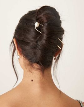 DesignB London DesignB London french hair pin in gold and pearl