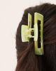 DesignB London DesignB London hair claw in marble lime green - 3