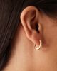 DesignB London DesignB London mini huggie hoop earrings in gold - 2
