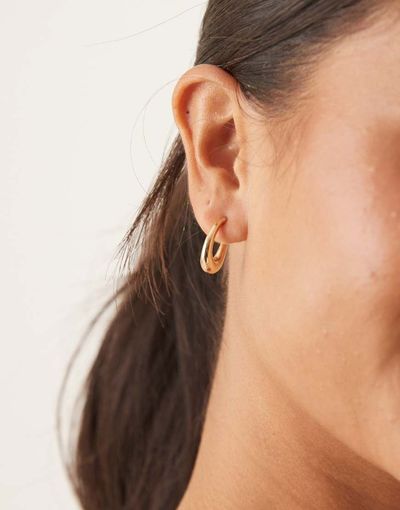 DesignB London DesignB London mini irregular molten hoop earrings in gold tone