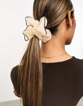 DesignB London DesignB London oversized organza hair scrunchie with stitch detail in off white