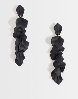 DesignB London DesignB London petals drop earrings in black-GOLD