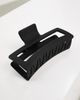 DesignB London DesignB London XL hair claw in matte black - 3