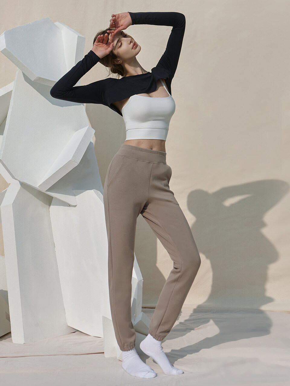 DEVIWEAR DEVI-B0033 Pilates Attitude Sweatpants_Mocha Brown